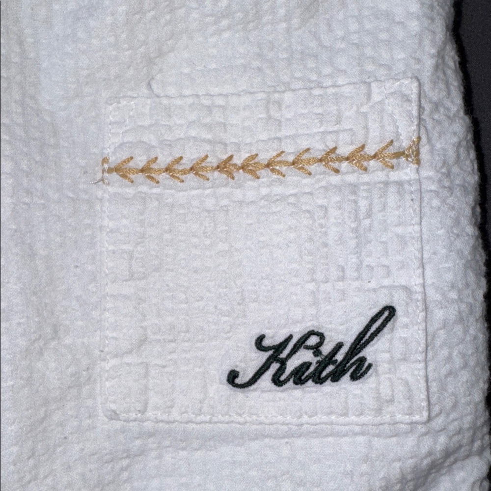 Kith Kids shorts 4T - Picture 3 of 7